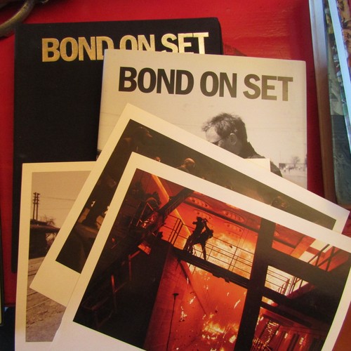 Bond set filming quantum - -,